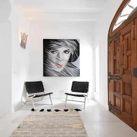 Beluga Villa